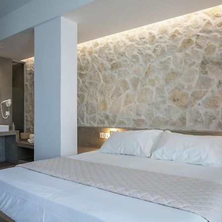 Moscha Hotel ファリラキ エクステリア 写真